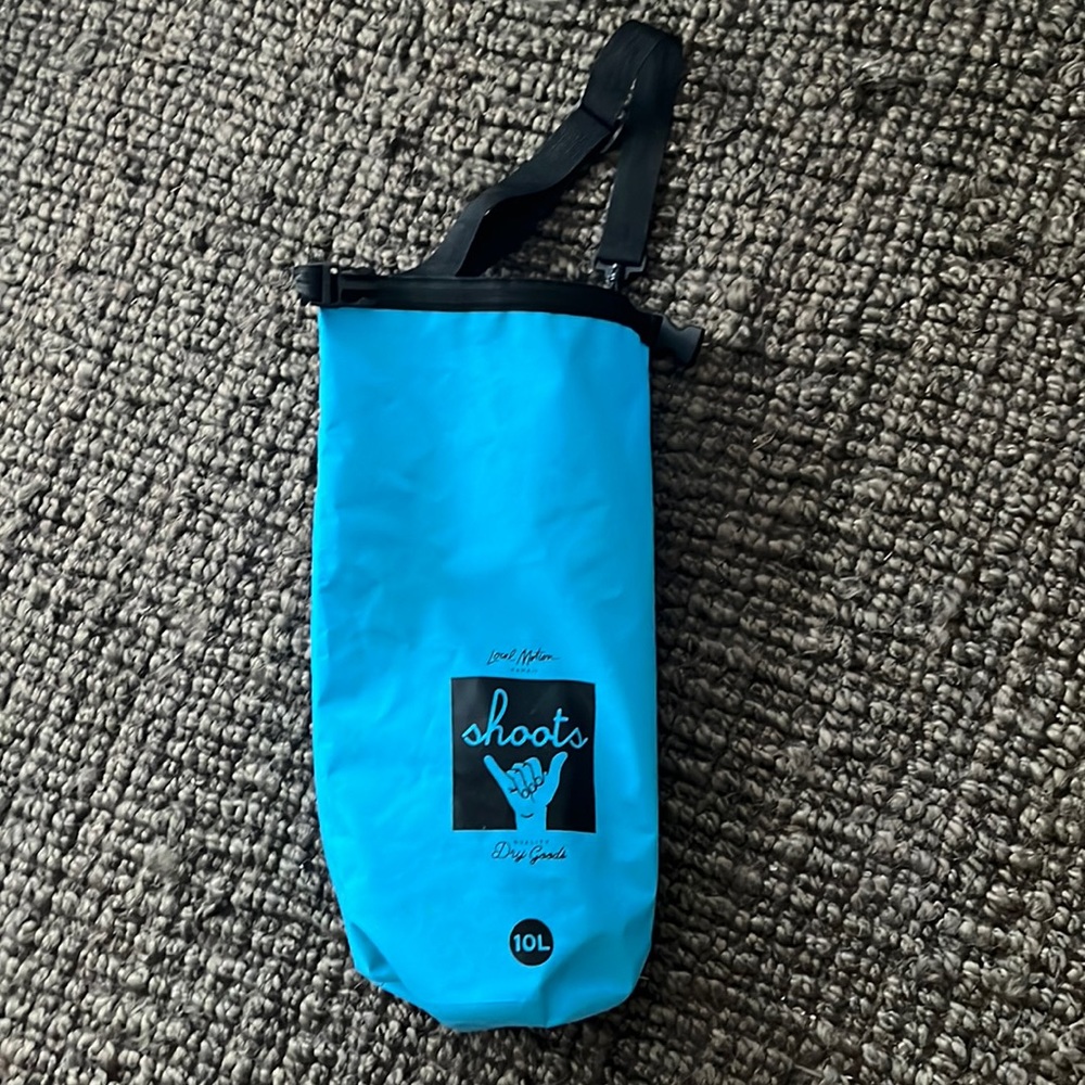 Local Motion Dry Bag